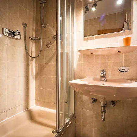 Landhaus Weiss Guest house Bad Reichenhall